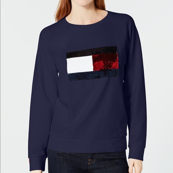 Tommy Hilfiger Sweaters - Tommy Hilfiger Sweatshirt NWT